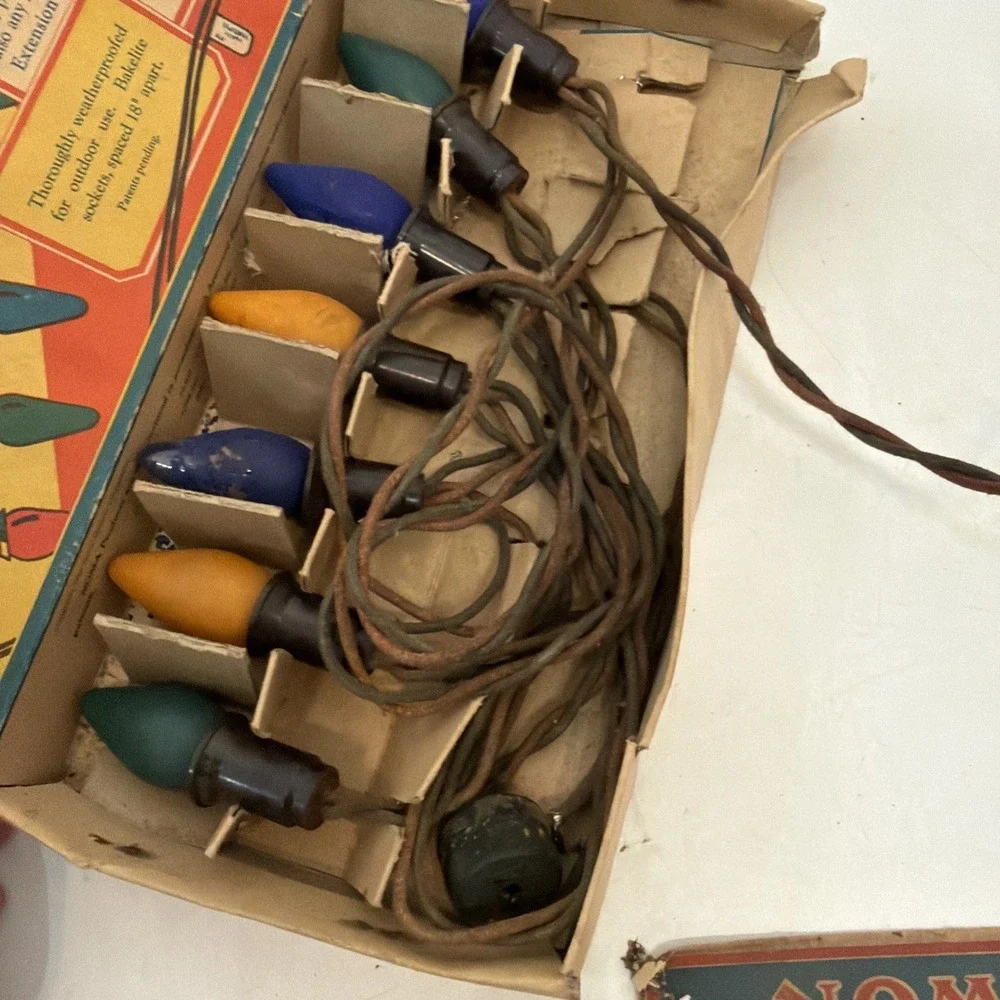 VINTAGE 20's-30's NOMA DECORATIVE LIGHTING OUTFIT MAZDA LAMPS ORIGINAL BOX